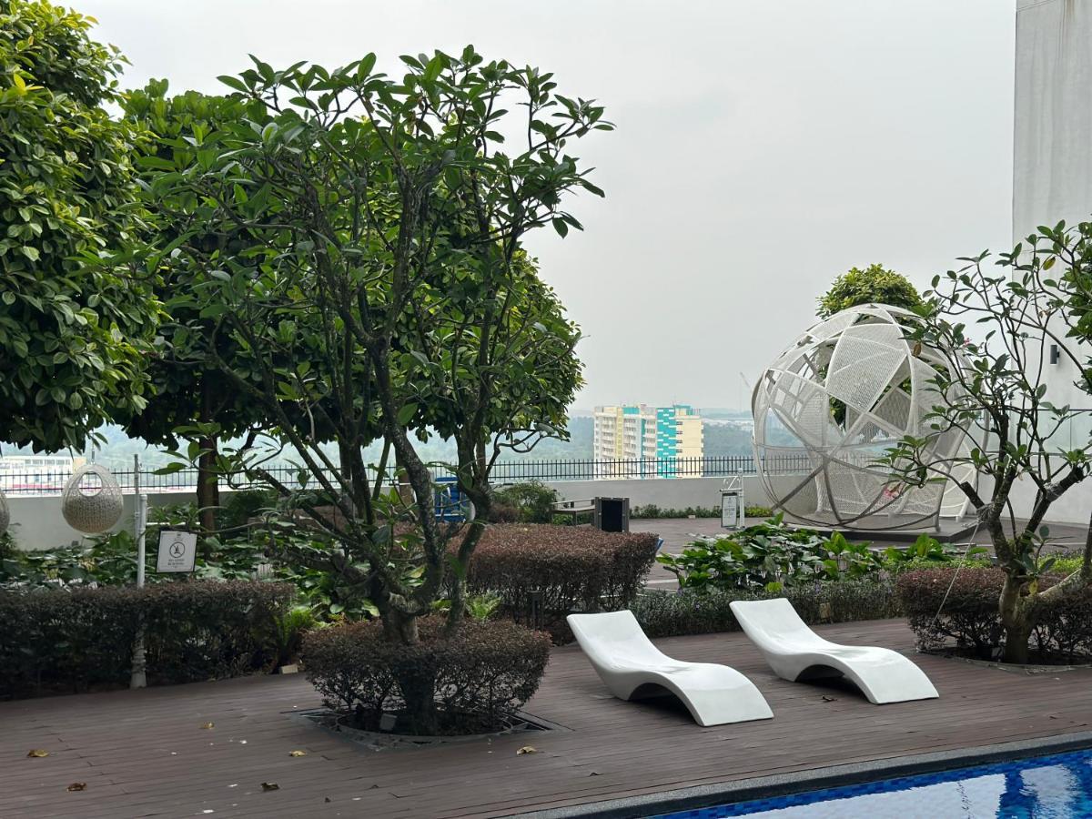 Educity Legoland Eco Botanic Apartemen